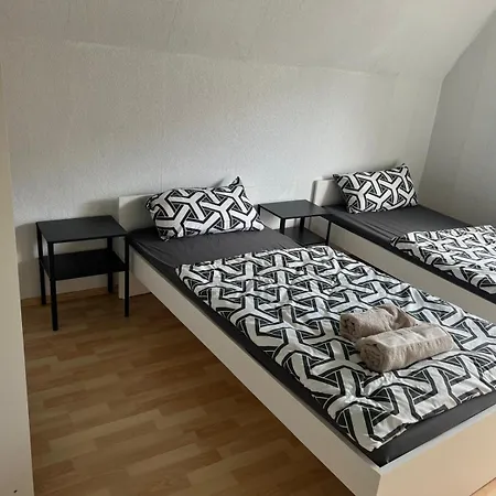 Mounterwohnung 3 Lägenhet